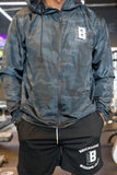 BRICKHOUSE LIGHTWEIGHTHOODED WINDBREAKER (BLACK CAMOUFLAGE)